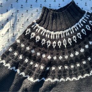 Vintage patterned sweater